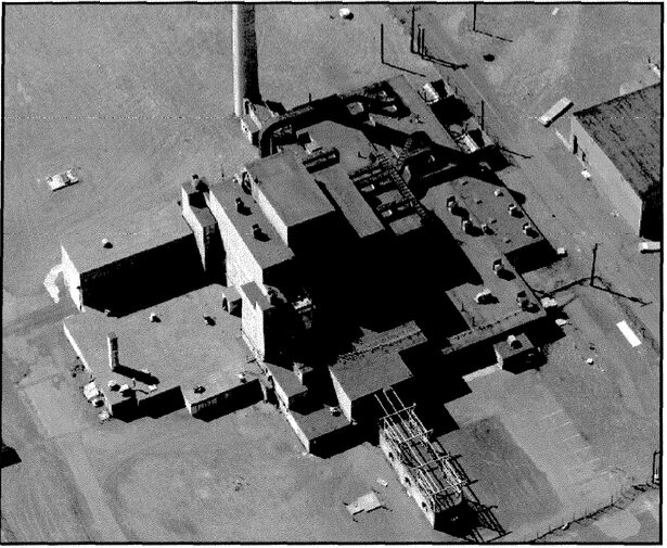 Hanford 105-D or 105-Dr Reactor Building — Aerial Photograph